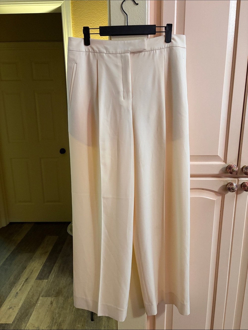 Calvin Klein Ecru Wide-Leg dress pants very nice!😊